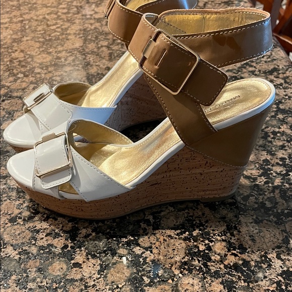 Marc Fisher Cream and Brown Women's Wedges - Picture 2 of 6